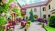 WSKAZÓWKA Nocleg: Hotel Octárna, Kroměříž